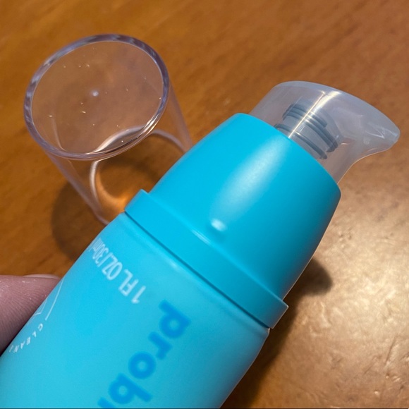 🎉HP🎉 Tula Skincare Face Filter Blurring & Moisturizing Primer - Picture 6 of 13